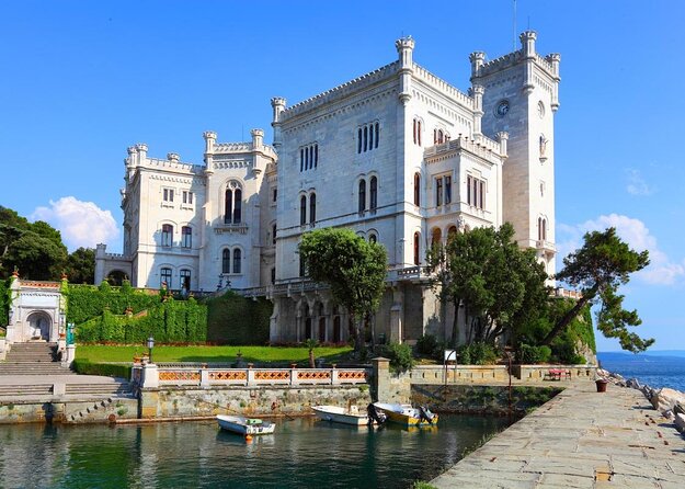 Wine Tasting in the Collio Wine Area, Guided Tour of Trieste and Miramare Castle - Key Points