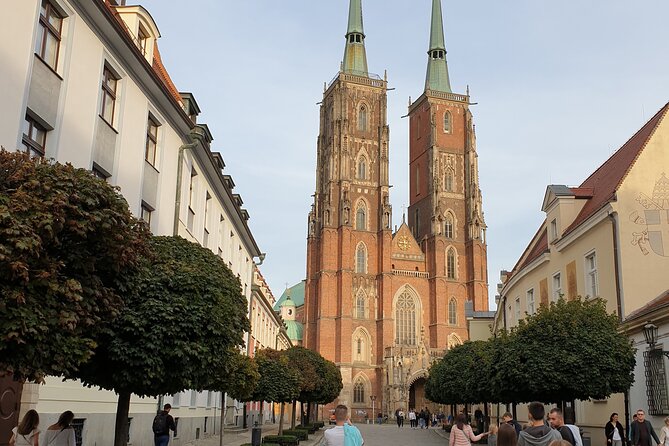 Wroclaw Private Tour From Krakow With Private Tour Guide Driver - Key Points