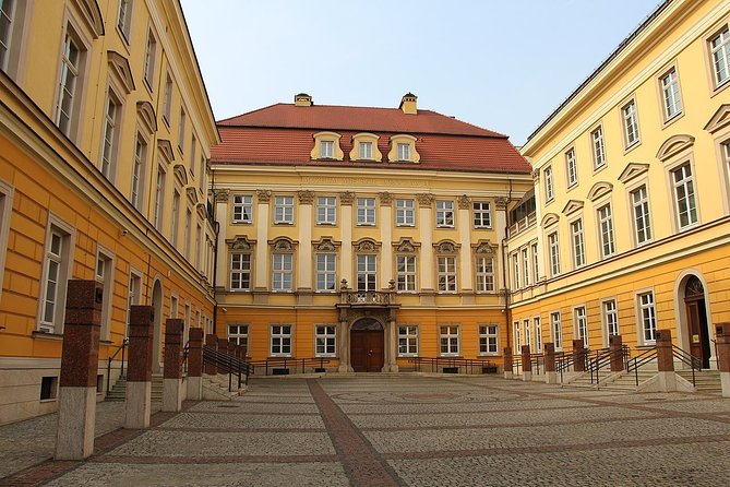 Wroclaw Royal Palace Private Guided Tour - Key Points