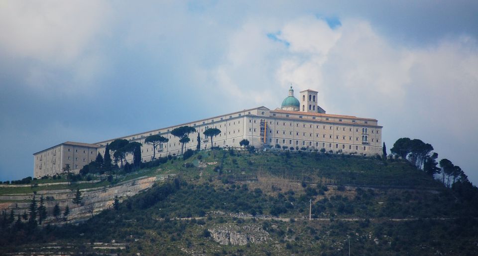 WWII Battlefields: Montecassino and Rapido River From Rome - Key Points