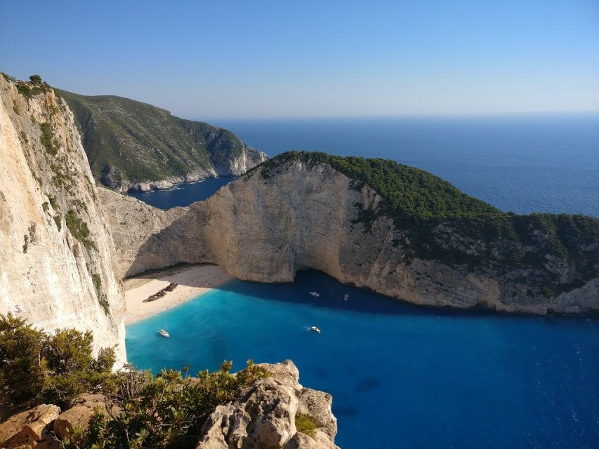 Zakynthos Island: Private Tour in a Minibus - Tour Overview