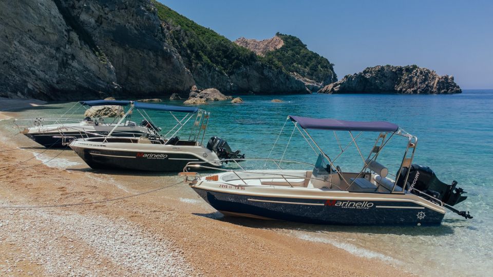 zakynthos private cruise to shipwreck beach and blue caves Zakynthos: Private Cruise to Shipwreck Beach and Blue Caves