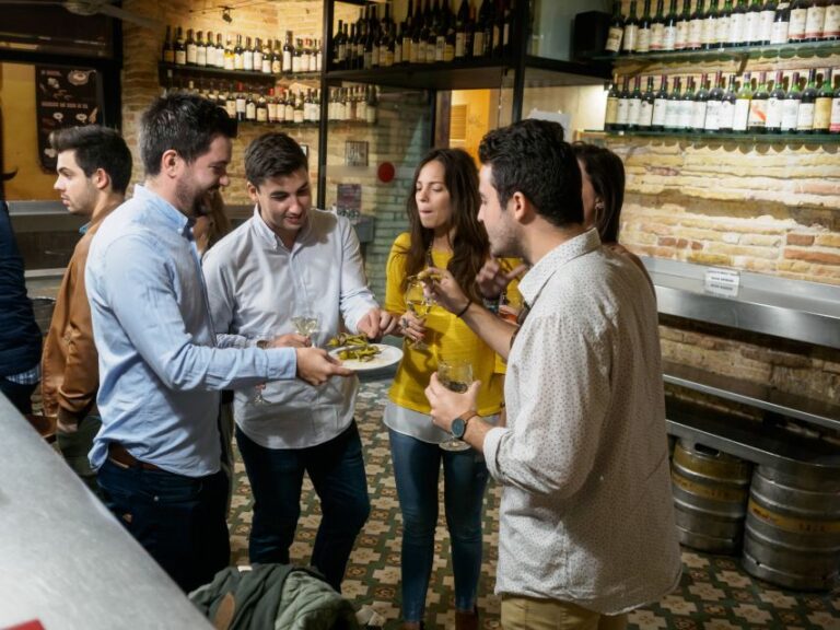 Zaragoza: Evening Tapas Walking Tour in the Old Town