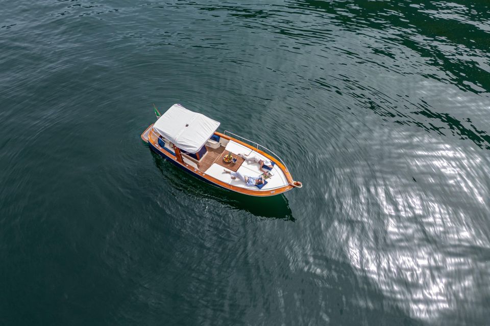 1 2 hours private boat tour on como lake bellagio wood boat 2 Hours Private Boat Tour on Como Lake Bellagio (Wood Boat)