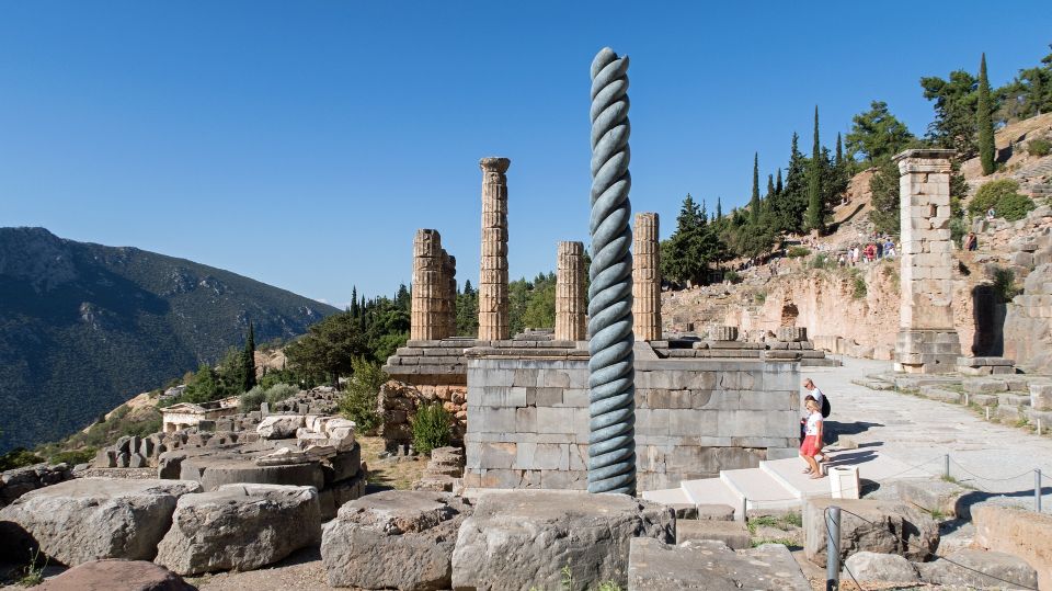 3-Day Classical Spanish Guided Tour in Peloponesse & Delphi - Highlights