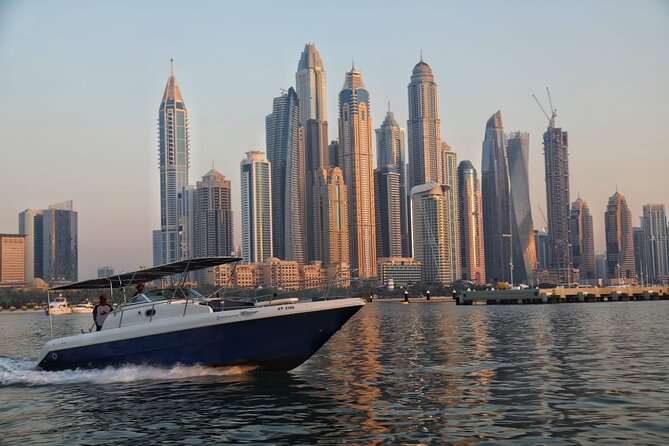 3 Hours Dubai Marina Boat Trip, BBQ and Swimming With Max 10 Pax