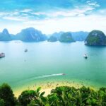 1 amazing sails luxury halong bay day trip from hanoi Amazing Sails - Luxury Halong Bay Day Trip From Hanoi