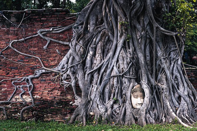 Ayutthaya Landmark Tour With Famous Temple & Floating Market