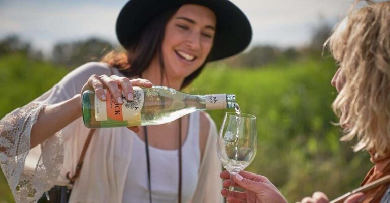 Banrock Station: Wetlands Vista Picnic With Wine