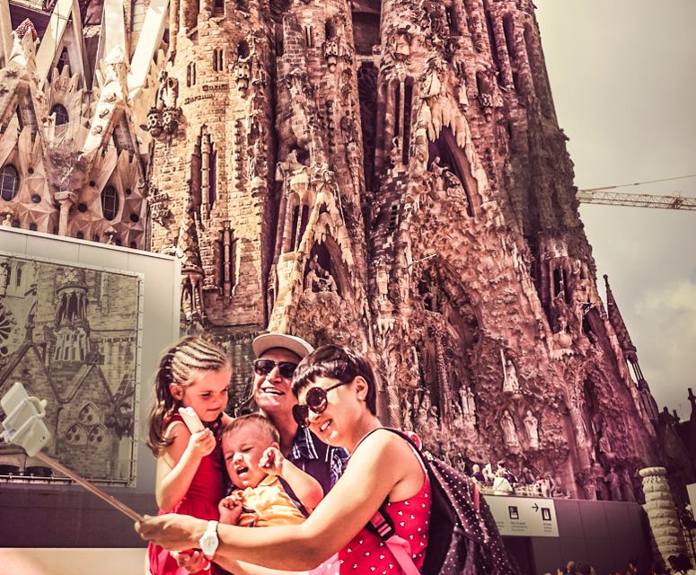 1 barcelona gaudi private city tour with sagrada familia Barcelona: Gaudi Private City Tour With Sagrada Familia