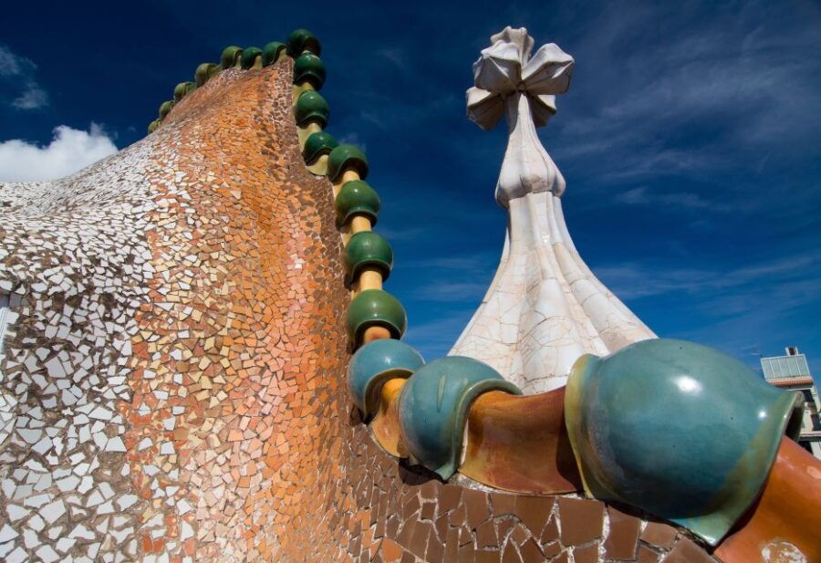 Barcelona: La Pedrera Guided Tour With Casa Batllo Option