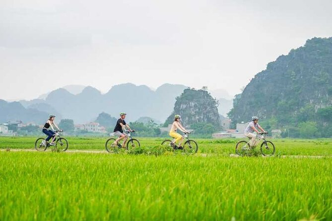 1 best ninh binh day tour from hanoi bai dinh trang an mua cave Best-Ninh Binh Day Tour From Hanoi: Bai Dinh- Trang An- Mua Cave