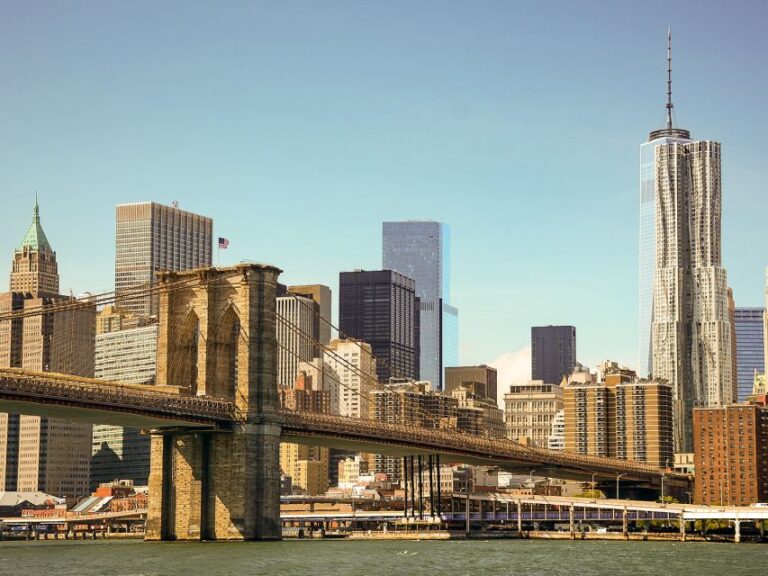 Best of Brooklyn: The Bridge, DUMBO & Brooklyn Heights