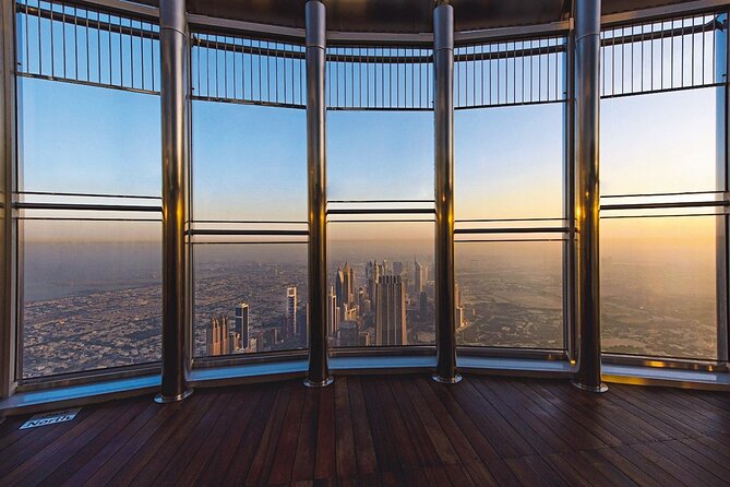 Burj Khalifa With Tickets & (Lunch or Dinner)