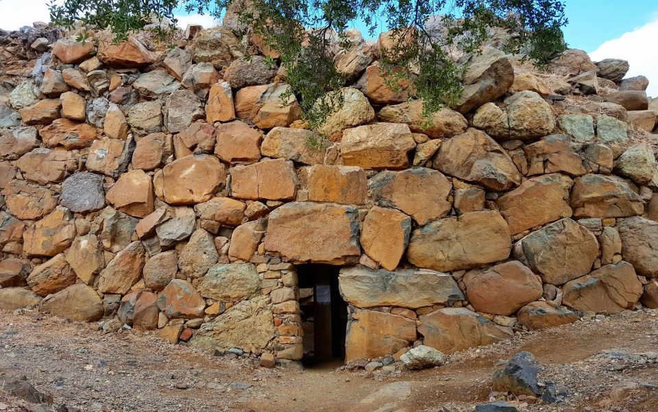 Cagliari: Nuraghe Tour From Chia