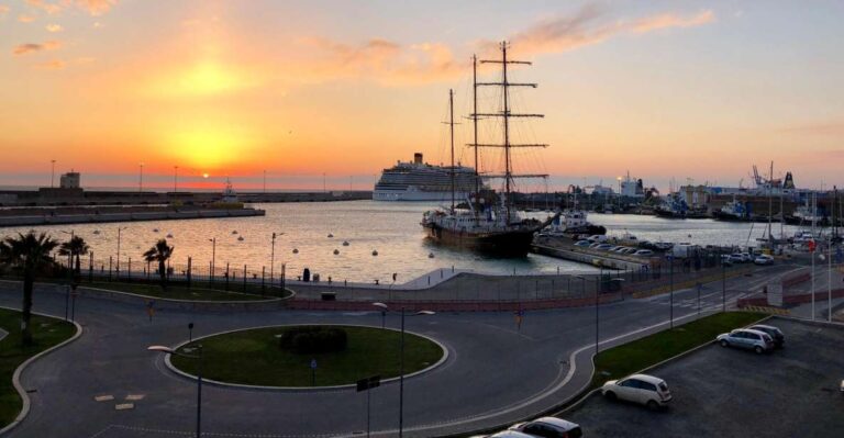 Civitavecchia Port: Private or Shared Guided Tour of Rome