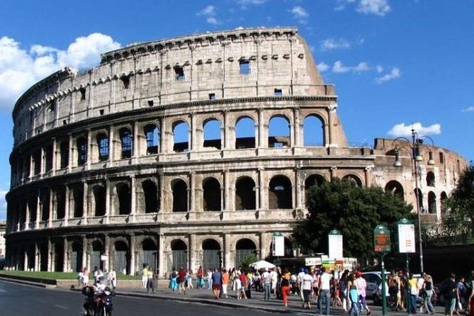 Colosseum Arena & Roman Forum Private Tour (3hrs)