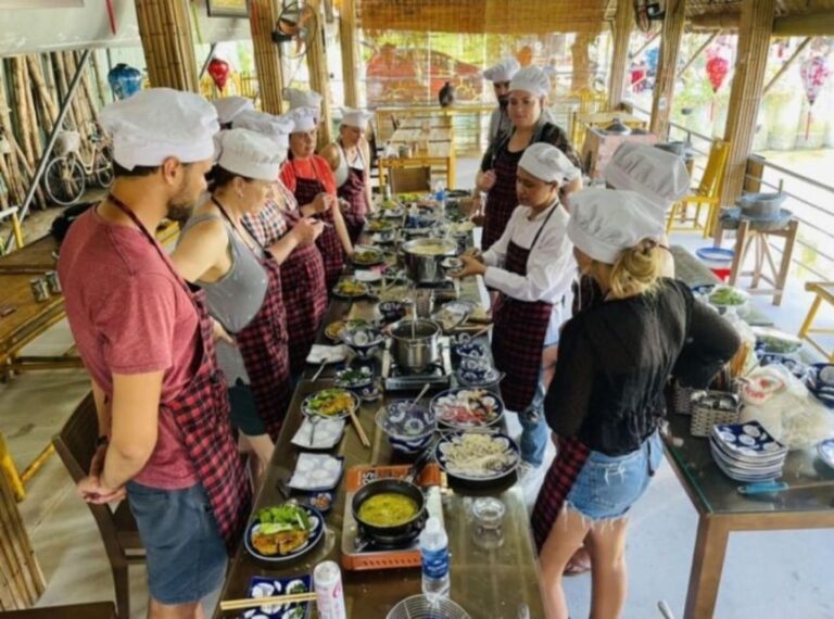 Cooking Class – Market & Basket Boat Tour From Hoi An/DaNang