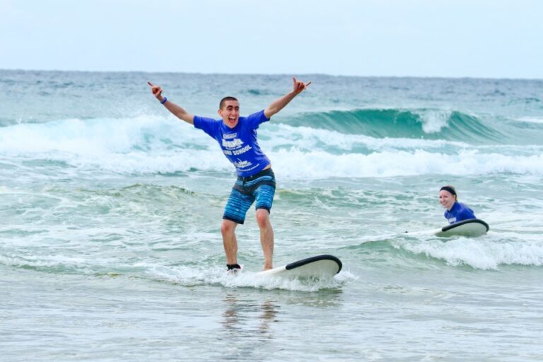 Coolum: Beginners Surf Lesson