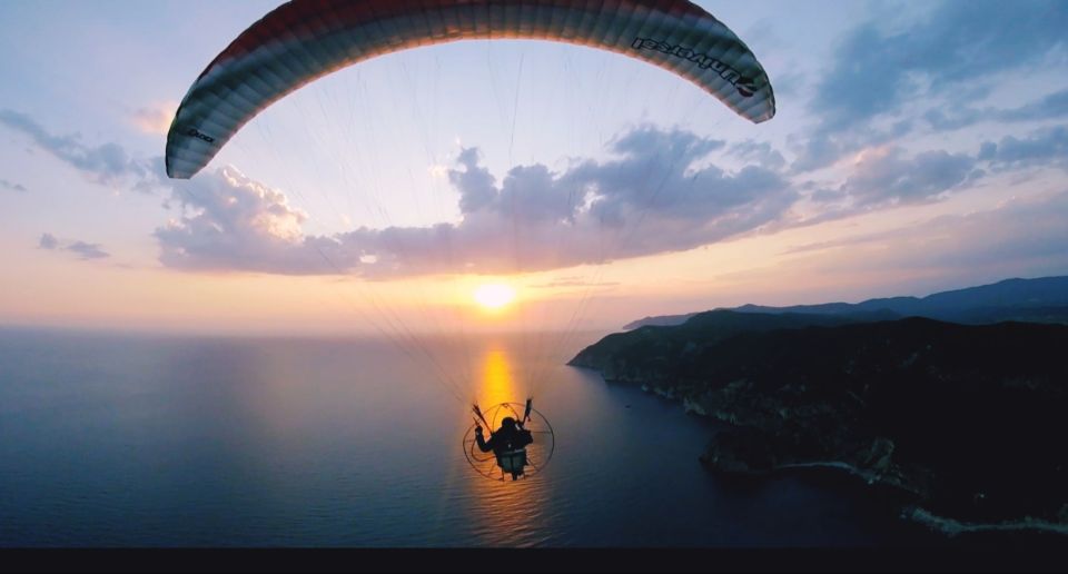 Corfu: Scenic Island Tandem Paragliding Flight