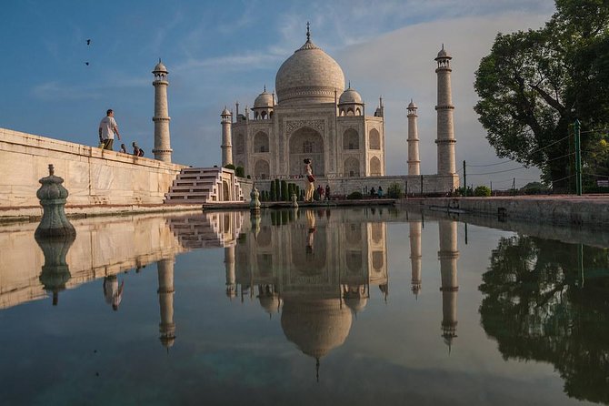 1 delhi to taj mahal and return transportation with tour guide Delhi to Taj Mahal and Return - Transportation With Tour Guide.