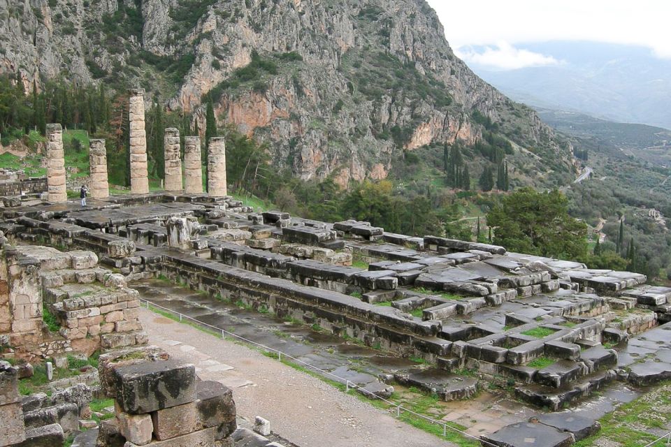 Delphi 2 Day Tour From Athens With Overnight in 4 Star Hotel - Customer Reviews