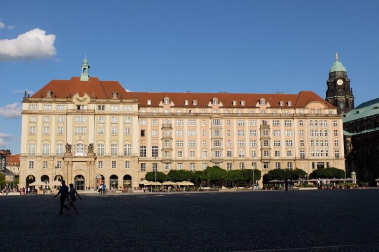 Dresden‘S Rise From Ruin: a Self-Guided Audio Tour