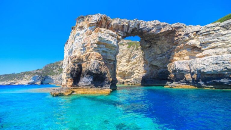 Explore Paxos & Antipaxos With Fiori Boat – Private Tour