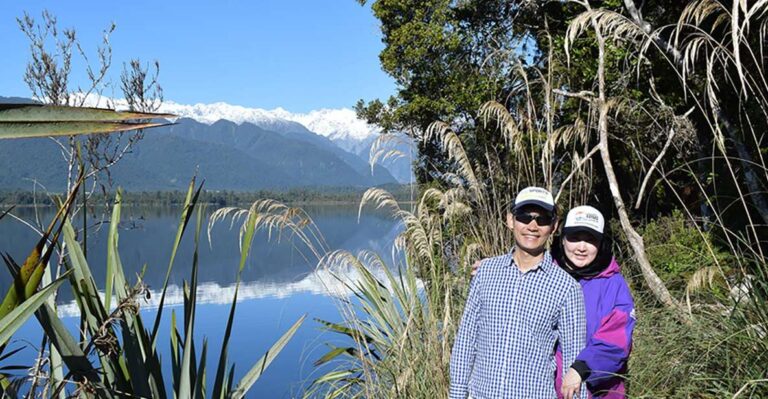 Franz Josef: Kayak & Walking Tour to Okarito Kiwi Sanctuary