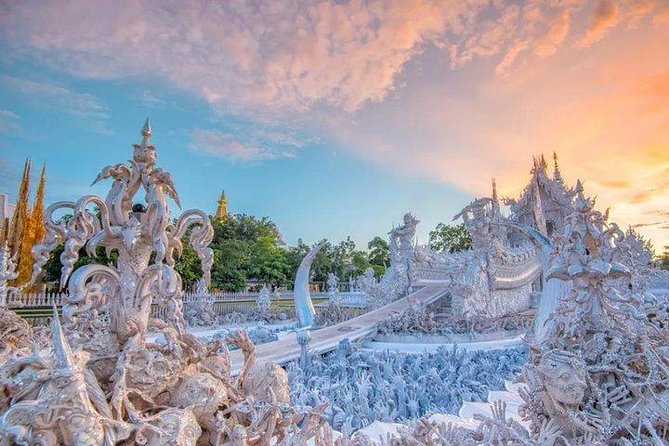 From Chiang Mai: White Temple & Golden Triangle Day Trip