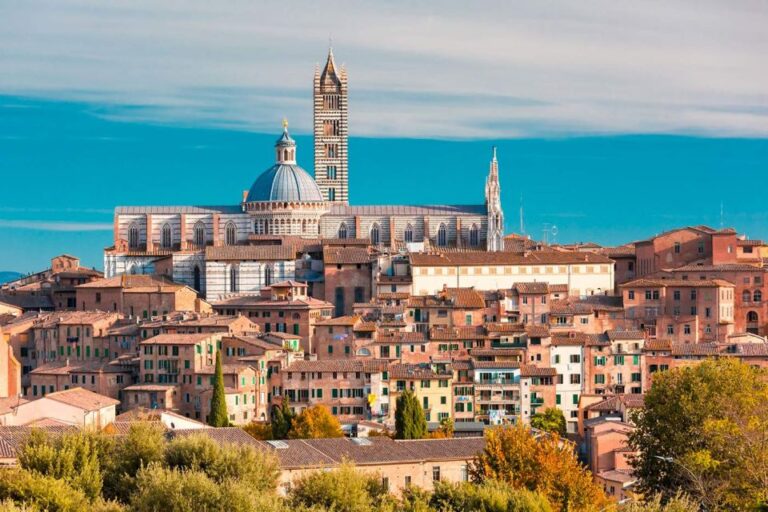 From Florence: Private GUIDED Tour, Siena & San Gimignano