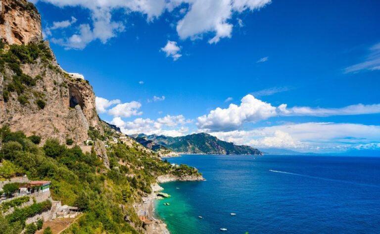 From Naples: 8-hour Amalfi Coast Private Car Excursion