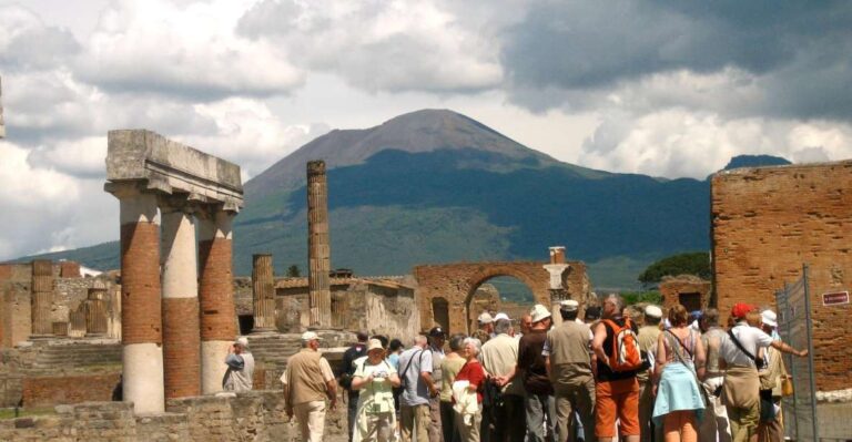 From Naples: Transfer to Positano With Pompeii Guided Tour