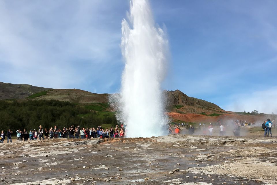 From Reykjavik: Golden Circle Full-Day Trip