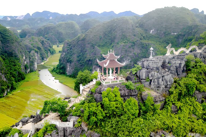 1 hoa lu tam coc mua cave with local village Hoa Lu Tam Coc Mua Cave With Local Village