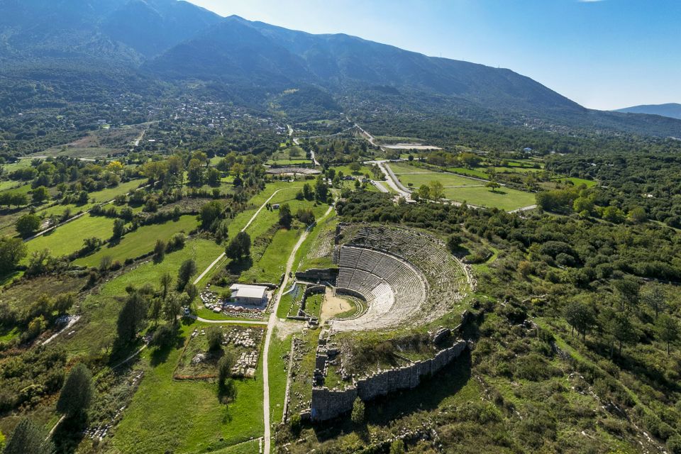 Ioannina: Dodoni Theater & Archaeological Museum Tour