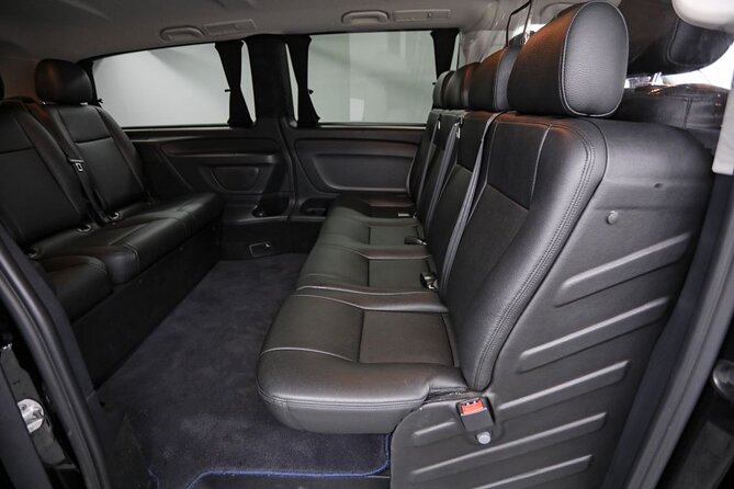 Istanbul Airport Transfer by Private Minivan Meet & Greet Service