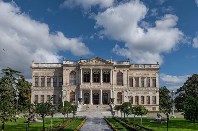 Istanbul Dolmabahce Palace Guided Tour With Tickets