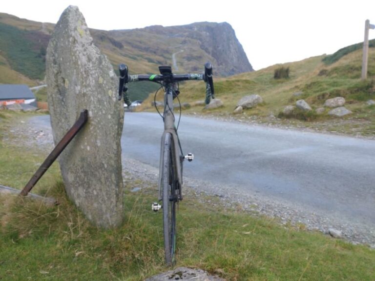 Keswick: Road/Gravel Cycling Tour