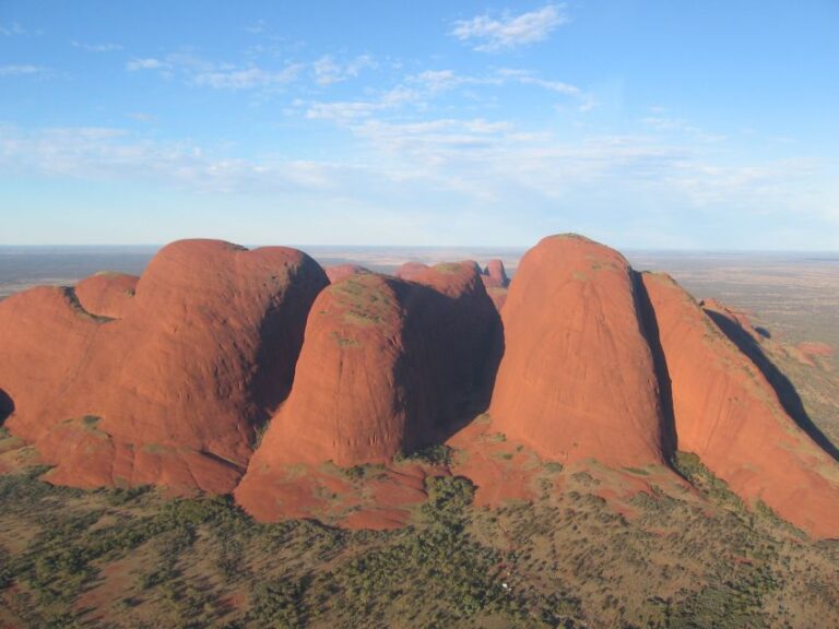 Lake Amadeus, Uluru & Kata Tjuta Helicopter Tour