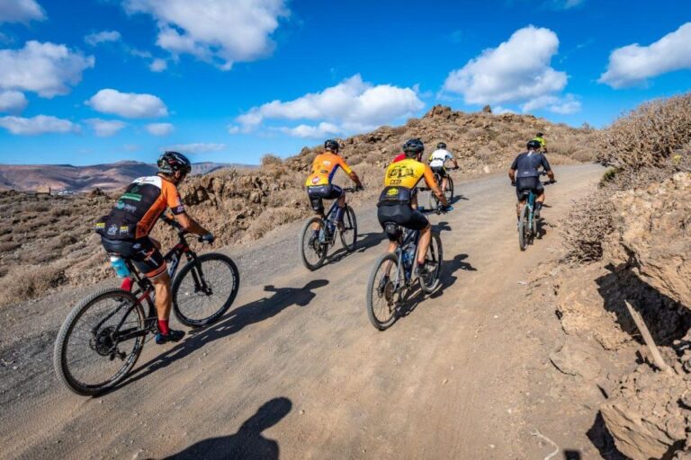 Lanzarote: Guided Mountain Bike Tour