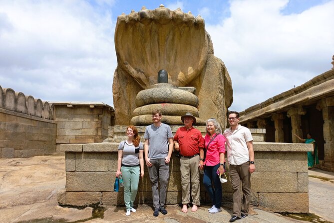 Lepakshi & Nandi Hills Accompanying Guide Breakfast Lunch