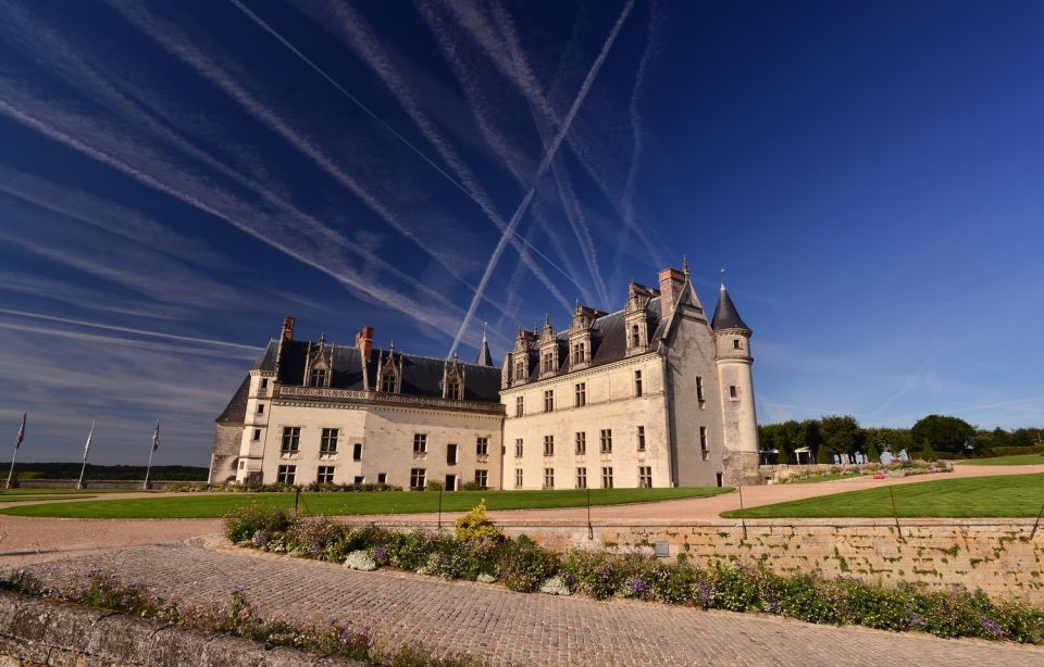 Loire Valley: Château Royal Damboise Entrance Ticket - Experience Highlights
