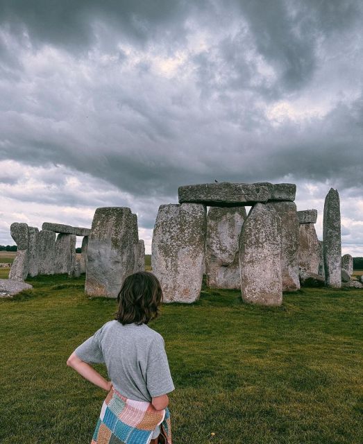 London: Stonehenge 6 Hour Tour By Car With Entrance Ticket