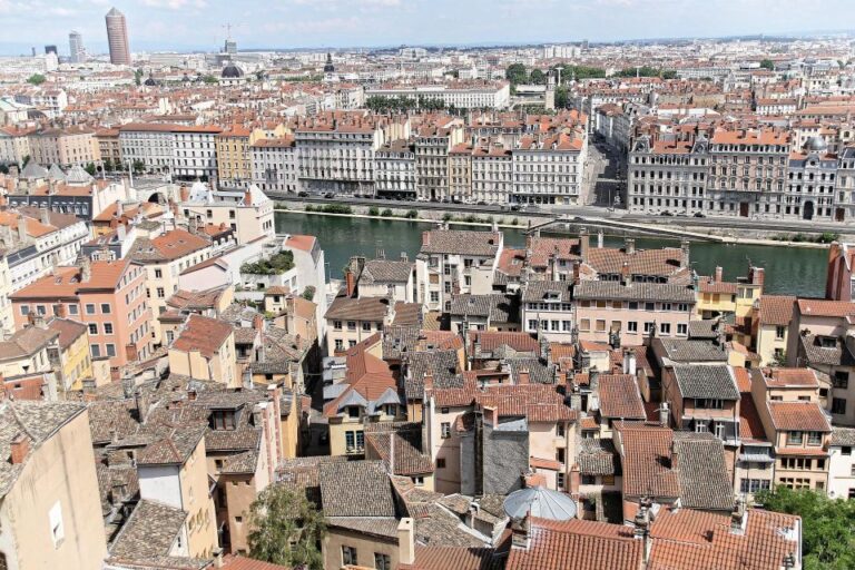 Lyon: Self-Guided Audio Tour