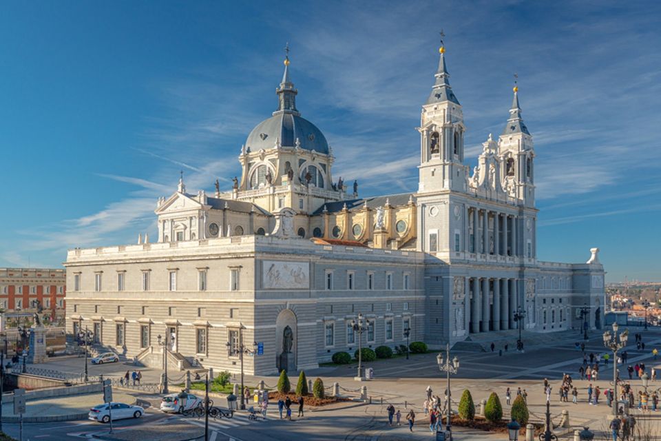 1 madrid afternoon royal palace and almudena cathedral tour Madrid: Afternoon Royal Palace and Almudena Cathedral Tour