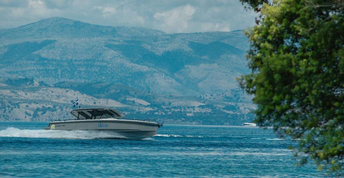 Mallorca: Private Full-Day Cruise on a Luxury Speedboat