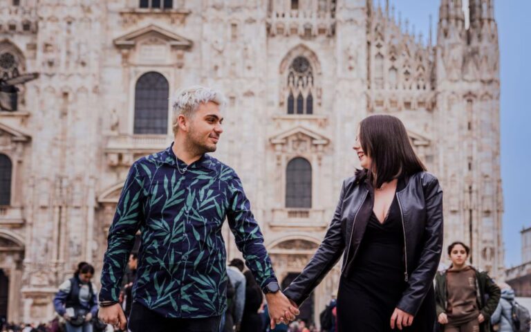 Milan: Private Professional Photoshoot at the Duomo