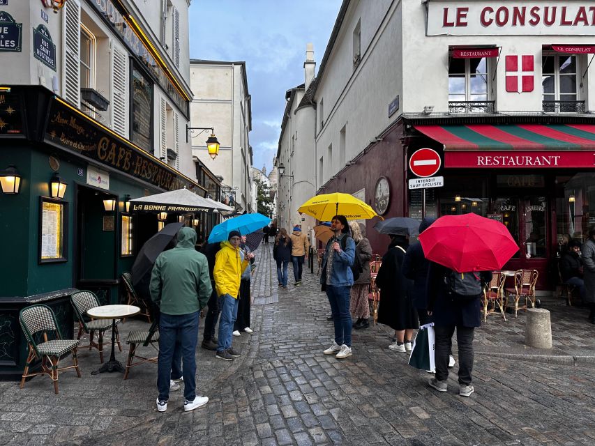 1 montmartre walking tour 4 Montmartre Walking Tour