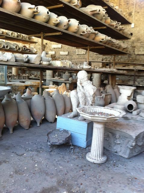 Naples: Pompeii & Herculaneum Tour W/ Lunch & Wine Tasting
